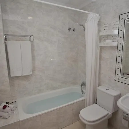 Hotel Bajamar Centro Nerja