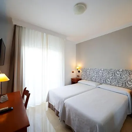 Bajamar Centro 2* Nerja