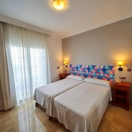 Bajamar Centro Hotell