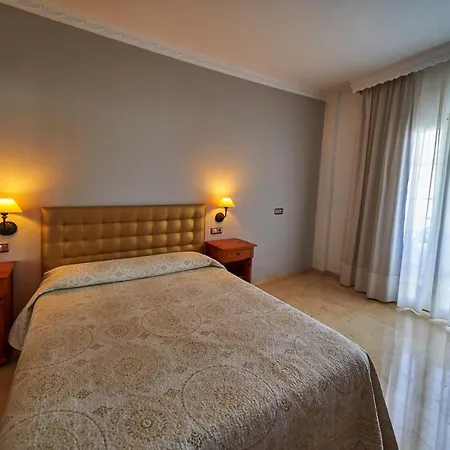 Bajamar Centro 2*