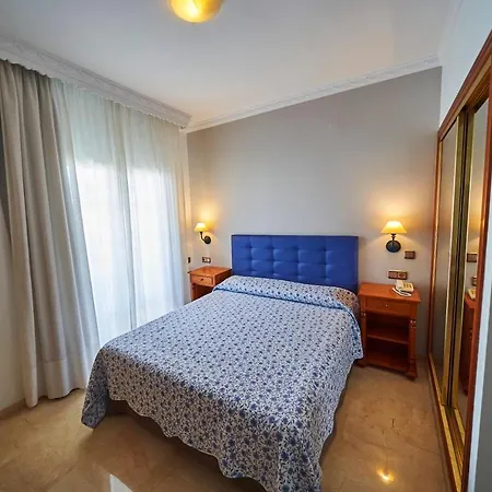 Hotell Bajamar Centro 2*