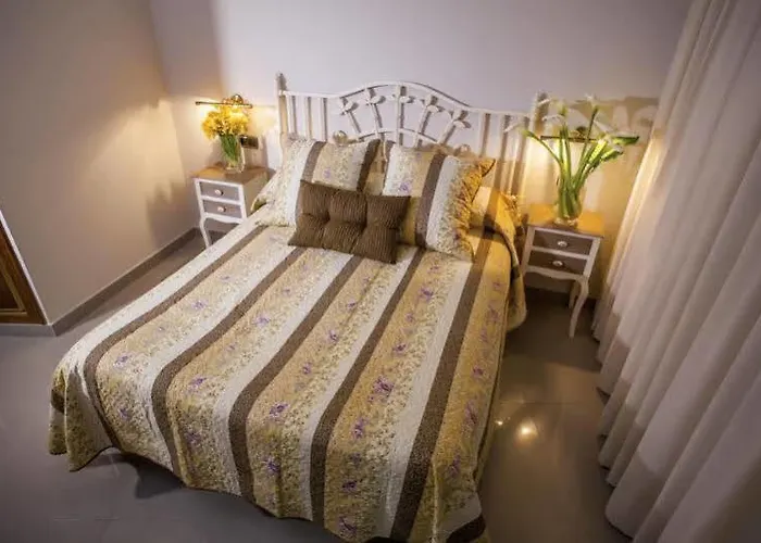 Bajamar Centro Hotel 2*