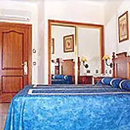 Bajamar Centro 2*